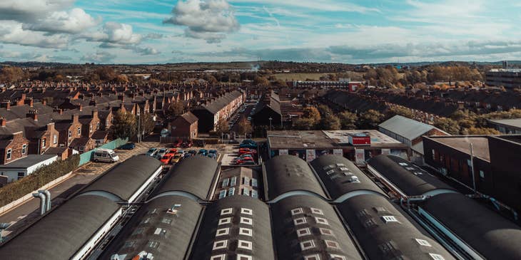 A sky view of a neighborhood in Stoke-on-Trent, England.