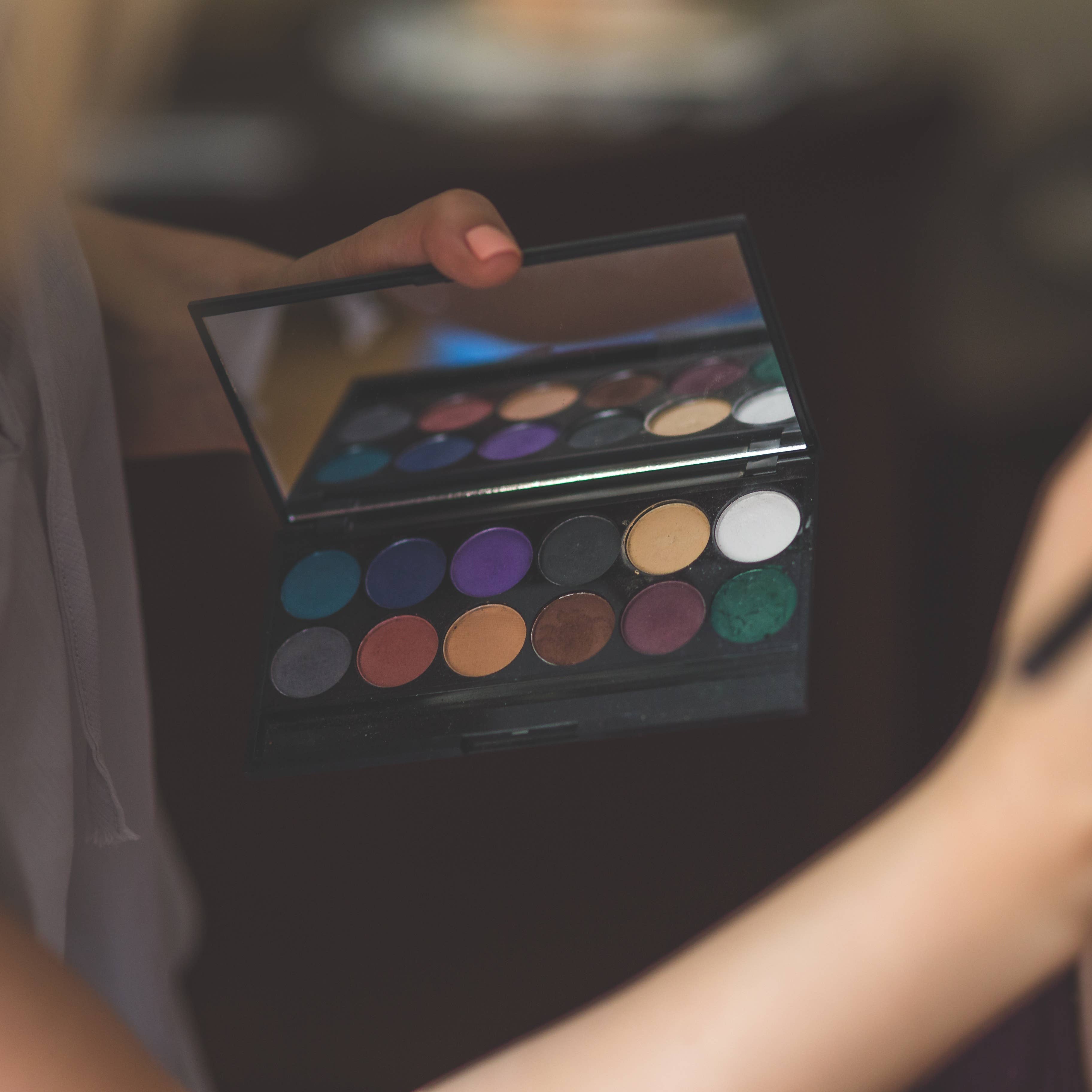 Navigating The World Of Makeup Artists: A Guide To Finding The Perfect 