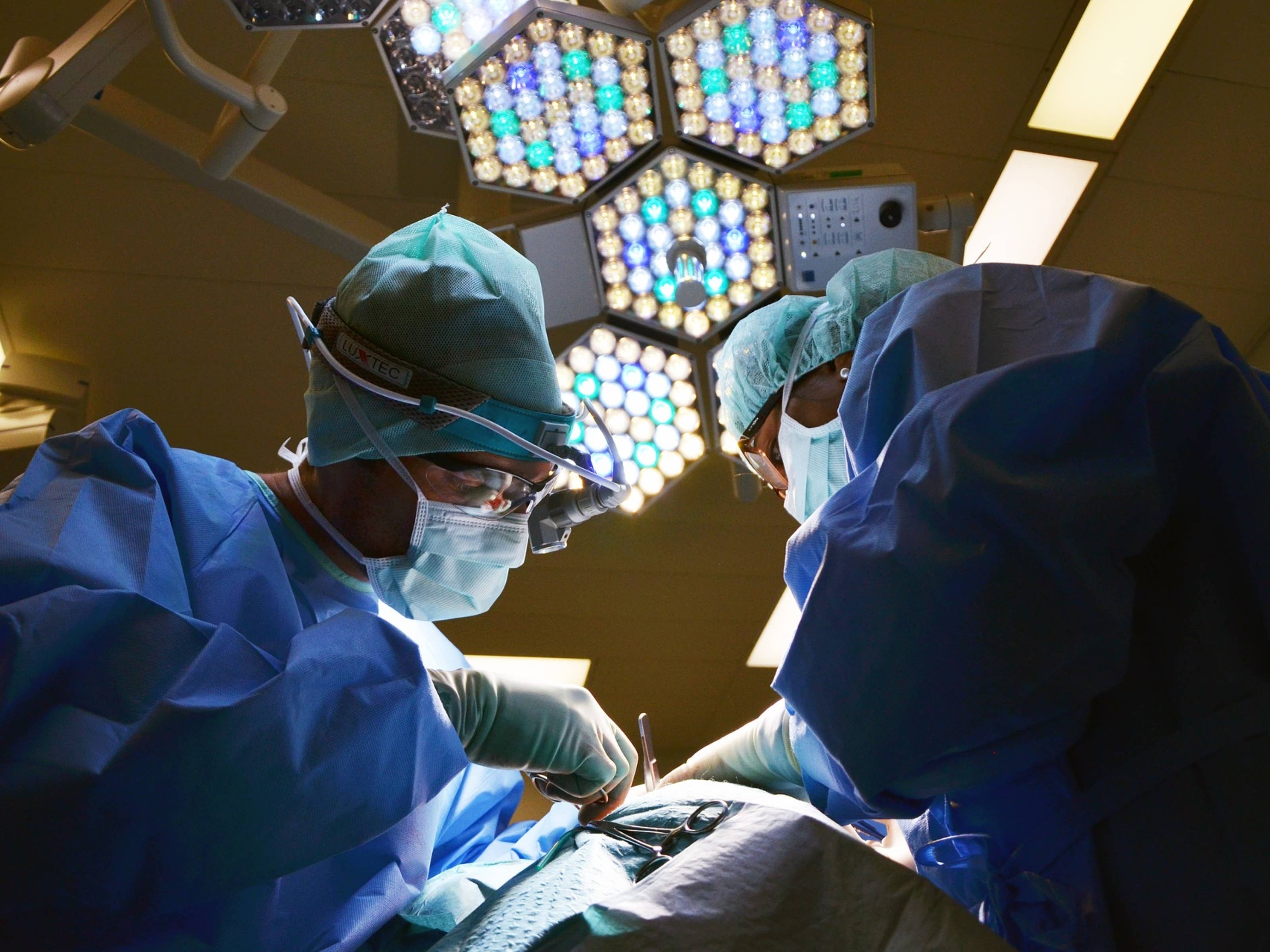 neurosurgeons operating