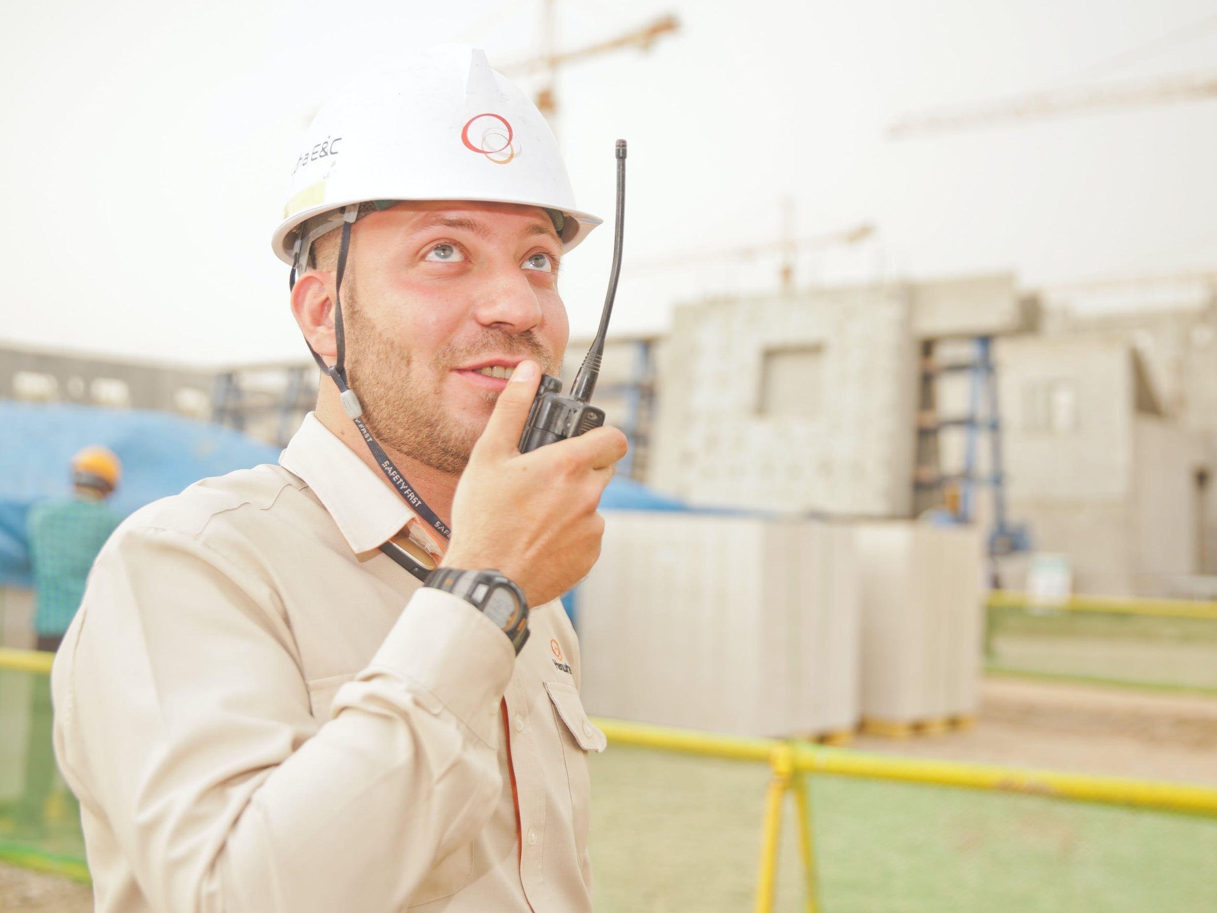 What does a Petroleum Engineer do and How to become One.